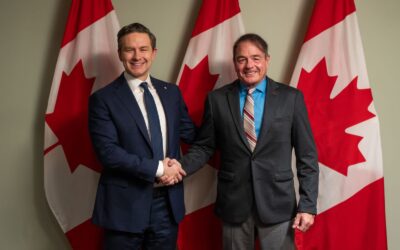 Les libéraux tentent d’attirer d’autres députés conservateurs pour avoir leur majorité au Parlement